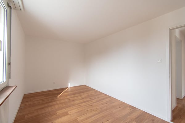 Helle 1.5 Zimmer-Wohnung mit Balkon 13