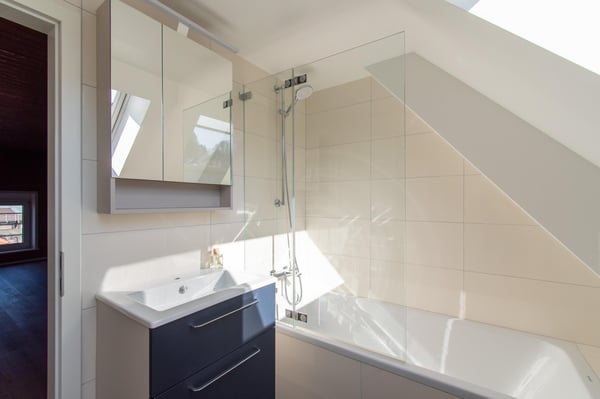 Besondere 4 Zimmer-Maisonette-Dachwohnung in der Stadt 5