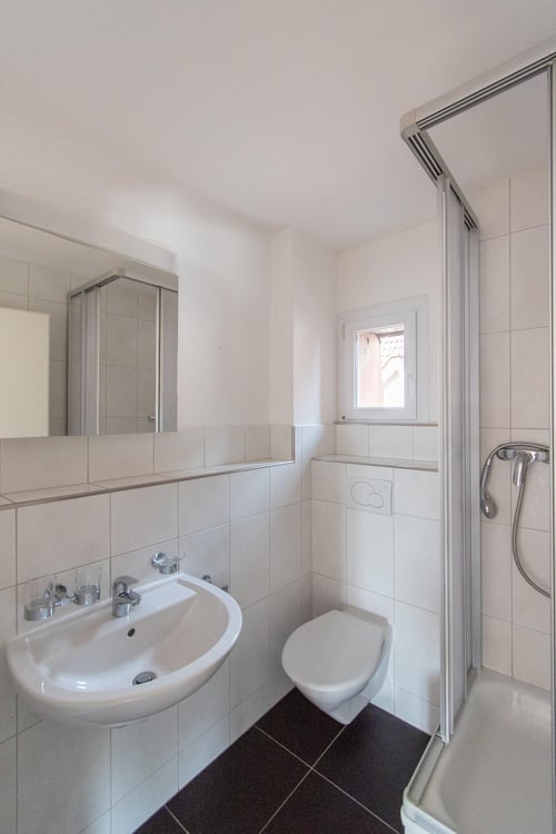 Sonnige 3.5 Zimmer-Wohnung mit Ausblick 6