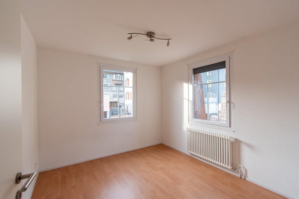 Sonnige 3.5 Zimmer-Wohnung mit Ausblick 10