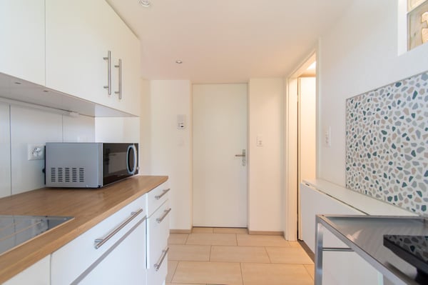 Möblierte 1.5 Zimmer-Wohnung mit Terrasse an bevorzugter Lage 9