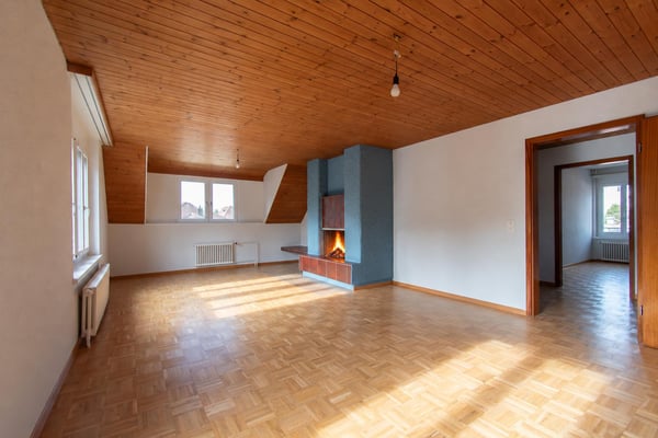 Charmante 4.5-Zimmer-Wohnung an ruhiger, zentraler Lage, Nähe Kantonspital 2