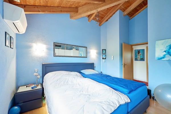 Gepflegtes, hübsches  1.5-Zimmer Eck-Einfamilienhaus in Kappel SO 11