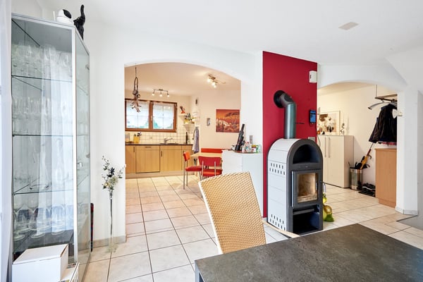 Gepflegtes, hübsches  1.5-Zimmer Eck-Einfamilienhaus in Kappel SO 6