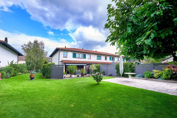 Gepflegtes, hübsches  1.5-Zimmer Eck-Einfamilienhaus in Kappel SO 1