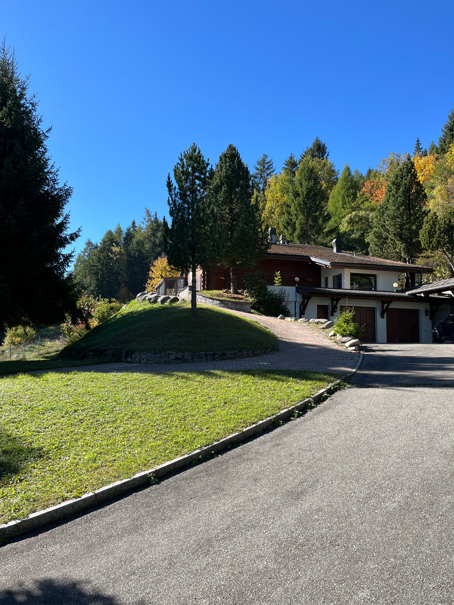 Immobilie in Ravoire - Traumhafte Chalet-Villa mit grossem Inhouse-Pool - Bild 1