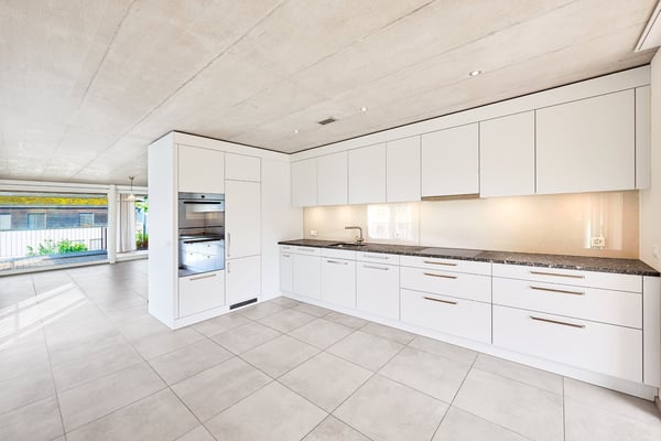 Moderne, sonnige und neuwertige 4.5-Zimmerwohnung in Brügg BE 3