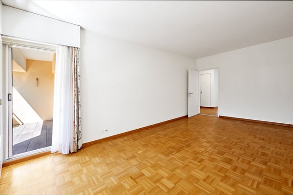 Grosszügige 6.5-Zimmer-Dachwohnung mit eigener Dachterrasse in Hinterkappelen 6
