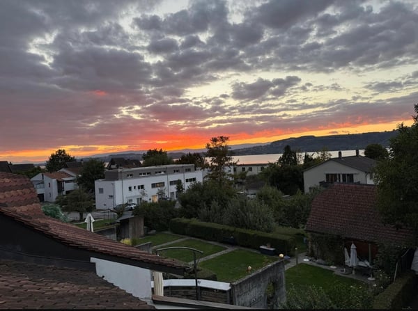 Charmante 1.5-Zimmer-Dachwohnung mit Blick auf den Murtensee 8