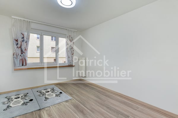 Appartement 3.5 pcs rénové à poximité de la piscine et du centre-ville 5