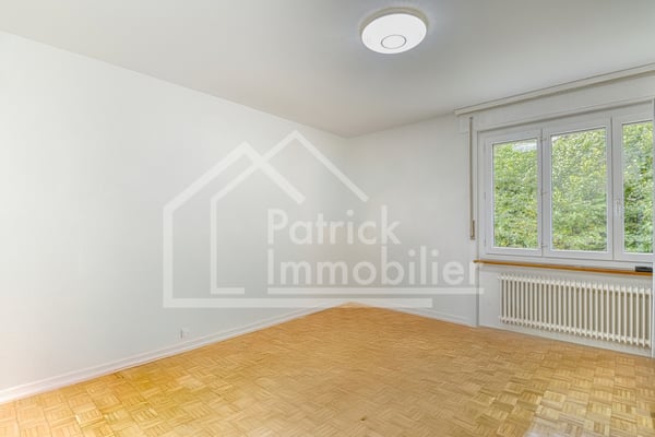 Appartement 3.5 pcs rénové à poximité de la piscine et du centre-ville 7