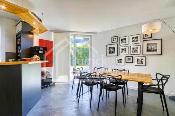 Villa de famille avec annexe, piscine, garage double 6