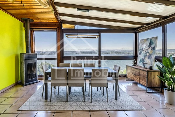 Maison mitoyenne avec vue panoramique sur le lac de Morat 5