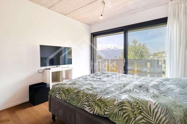 Propriété contemporaine d'exception avec vue panoramique sur le lac 12