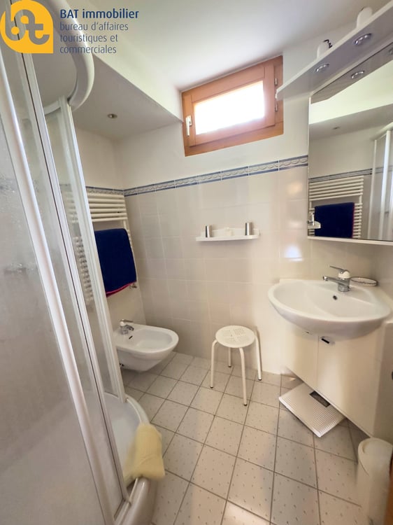 Ete 2026 Appartement dans chalet à proximité du Golf de Crans 13