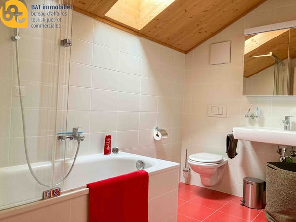 A louer pour une année - Magnifique duplex avec vue imprenable à Nax 10