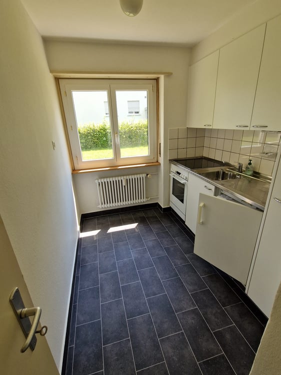 2 1/2 Zi.-Wohnung, sonnig und hell 5