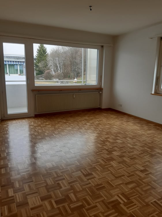 Schöne und geräumige 3-Zimmerwohnung zu vermieten 4
