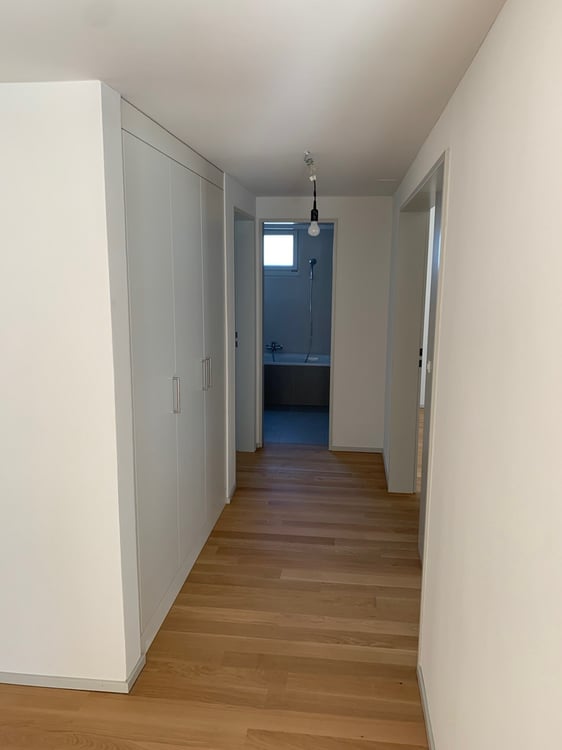 Helle und moderne 4.5-Zimmerwohnung zu vermieten 6