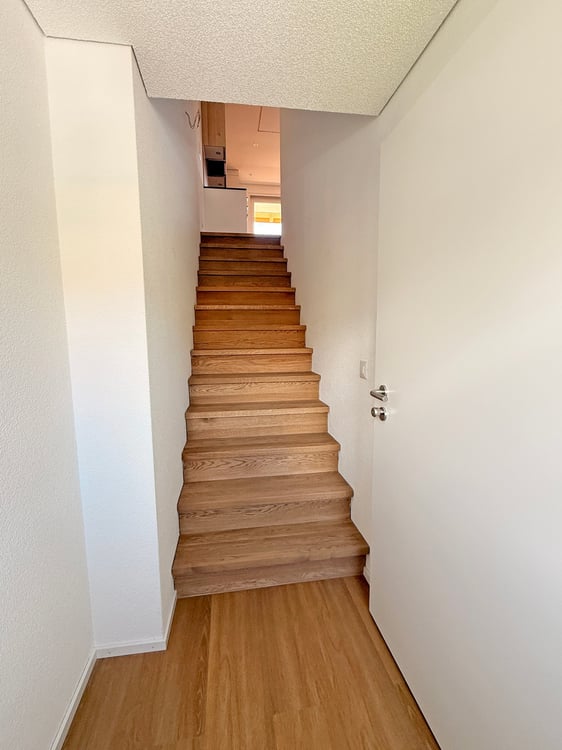 Erstbezug: 2.5-Zimmer-Dachwohnung in Langnau 9