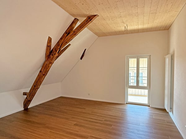 Erstbezug: 2.5-Zimmer-Dachwohnung in Langnau 6