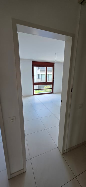 helle, sonnige, ruhige 3.5-Zimmer Wohnung mit Balkon 4