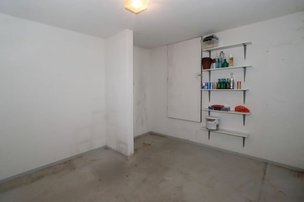 Freistehendes Einfamilienhaus mit Garten an sonniger und familienfreundlicher Lage in Tuggen SZ 17