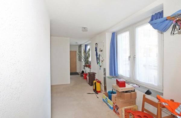 Freistehendes Einfamilienhaus mit Garten an sonniger und familienfreundlicher Lage in Tuggen SZ 16