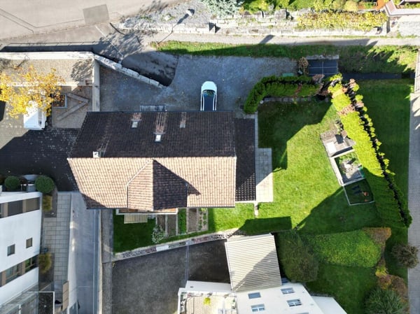 Freistehendes Einfamilienhaus mit Garten an sonniger und familienfreundlicher Lage in Tuggen SZ 5