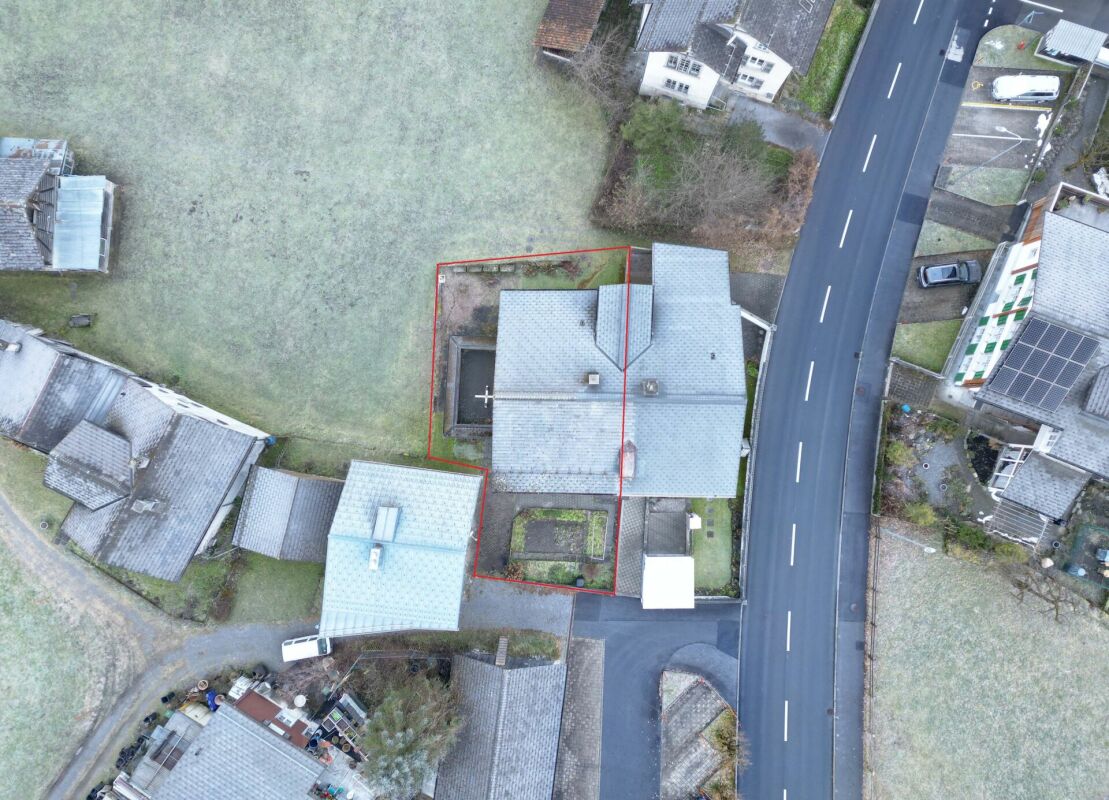Dreamy semi-detached house in a wonderfully beautiful and quiet location in Diesbach GL