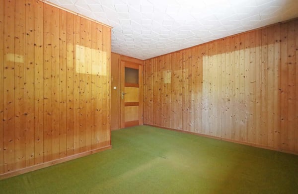 Doppeleinfamilienhaus mit grossem Garten an ruhiger Lage in Riedern GL 14