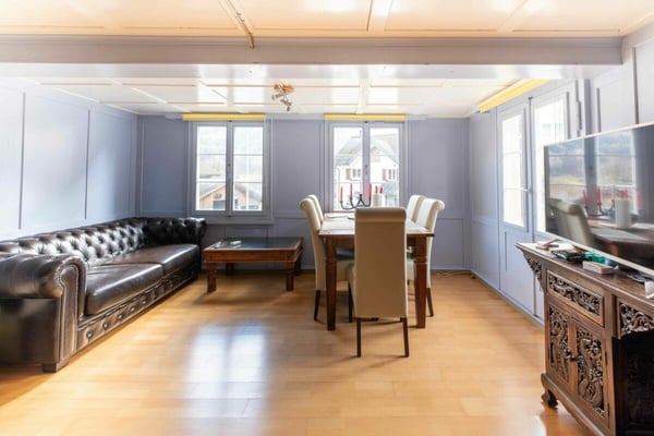 5.5-Zimmer Doppel-Einfamilienhaus in Nidfurn GL 6