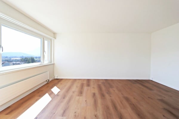 2.5-Zimmer-Wohnung mit Weitblick an zentraler Lage 5