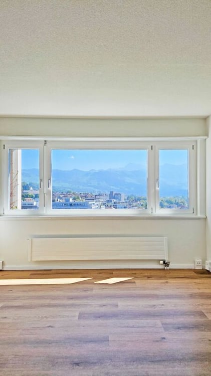 2.5-Zimmer-Wohnung mit Weitblick an zentraler Lage 10