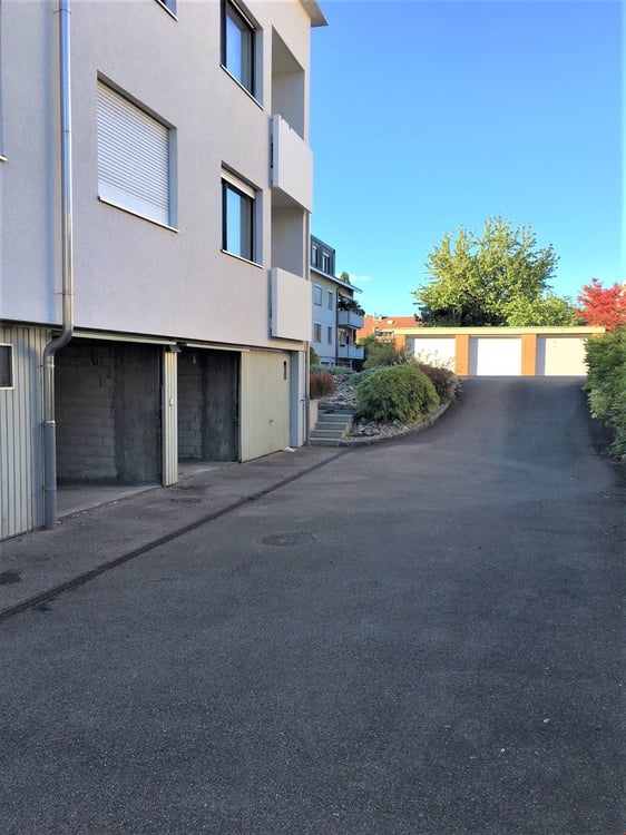 Einzelgaragenbox nahe Tramstation Lockacker 2