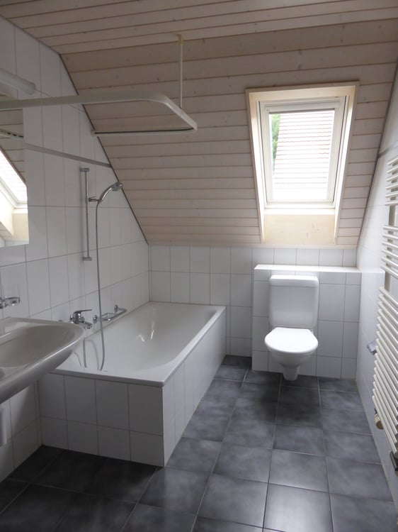 Grosszügige 6.5-Zimmer-Maisonette-Wohnung in Zeiningen 14