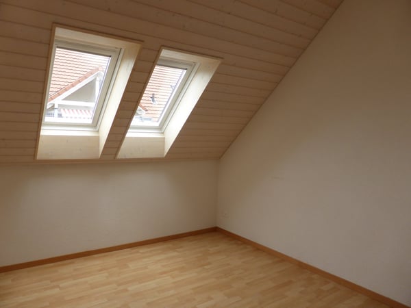 Grosszügige 6.5-Zimmer-Maisonette-Wohnung in Zeiningen 6