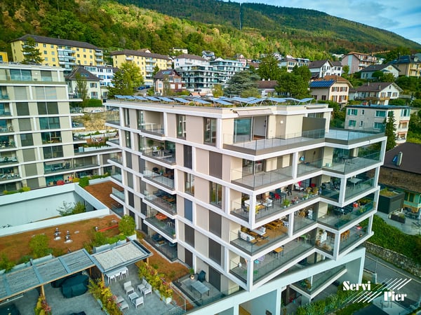 RARE : ATTIQUE D’EXCEPTION AVEC VUE PANORAMIQUE SUR LE LAC - Achat sans fonds-propres possible 20