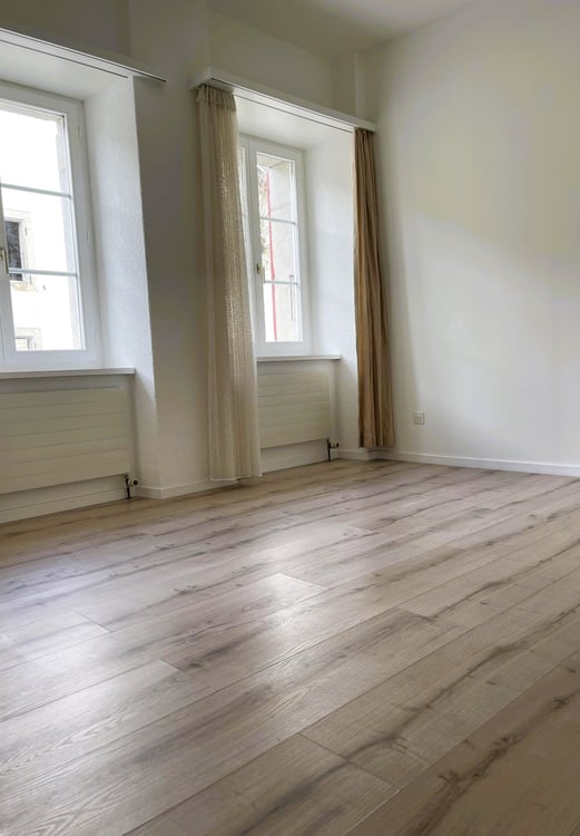 Appartement 1 pce moderne et lumineux * 10 min. de La Chaux-de-Fonds * 2