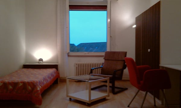 ***** möbl. SUPER - STUDIOS, Kreis 5/6, 5.Min von CITY, UNI und ETH, 8