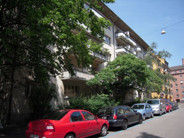 EINZELGARAGEN BOX nähe Manesseplatz 3