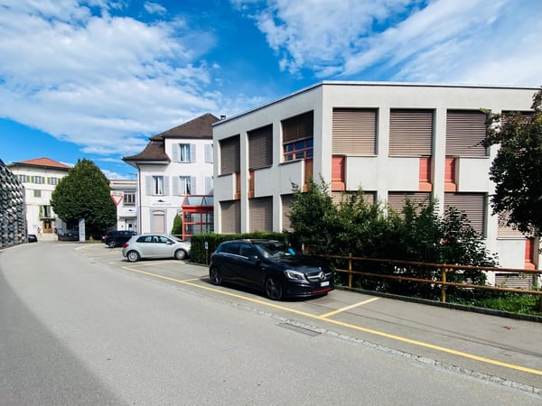 1800m2 Gewerberäumlichkeiten in zentraler Lage von Worb 8