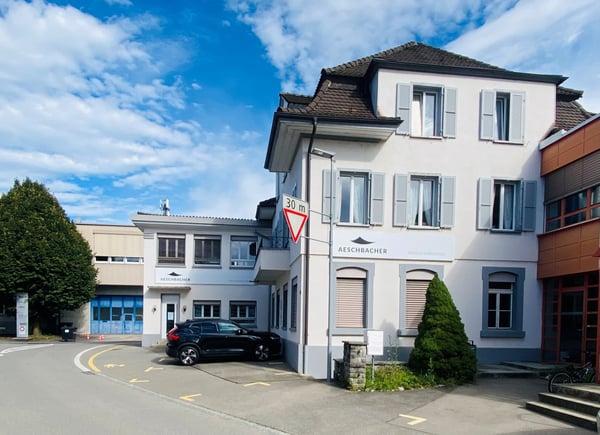 1800m2 Gewerberäumlichkeiten in zentraler Lage von Worb 2
