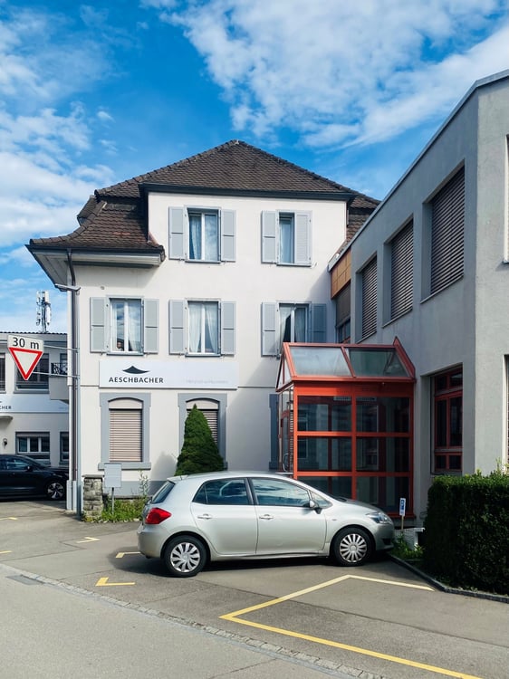 1800m2 Gewerberäumlichkeiten in zentraler Lage von Worb 3