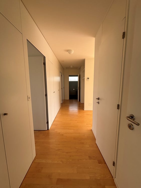 Grosszügige Attika-Wohnung mit grosser Terrasse im Herzen von Worb 7