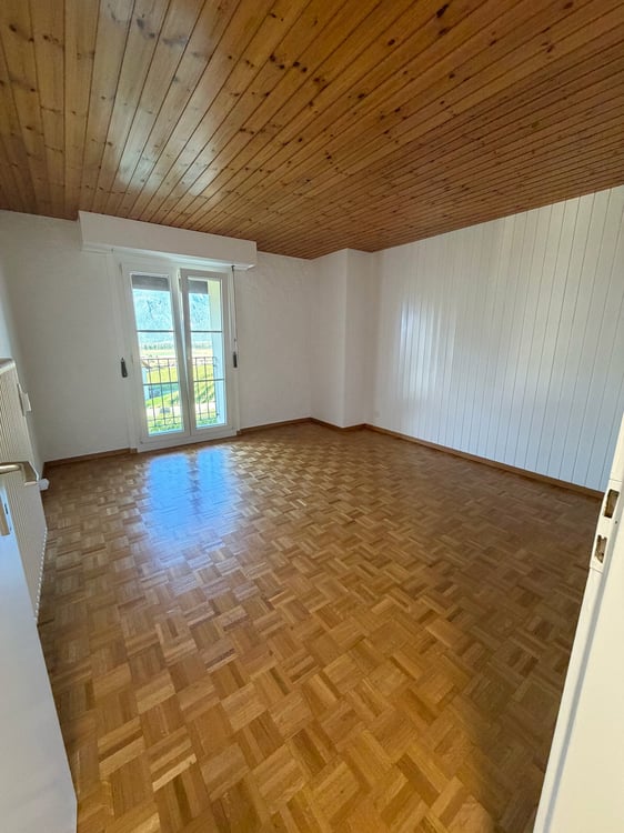 Charmant appartement de 4.5 pièces à Yvorne – À louer dès maintenant 6