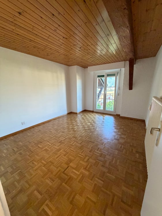 Charmant appartement de 4.5 pièces à Yvorne – À louer dès maintenant 5