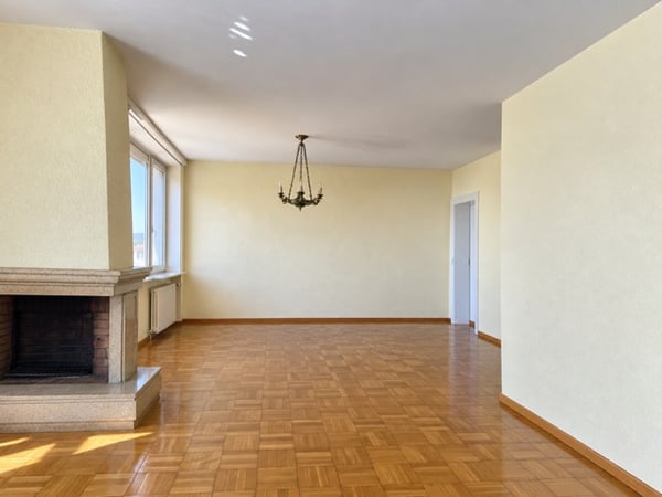 Spacieux appartement de 5 pièces avec vue lac à Corseaux 2
