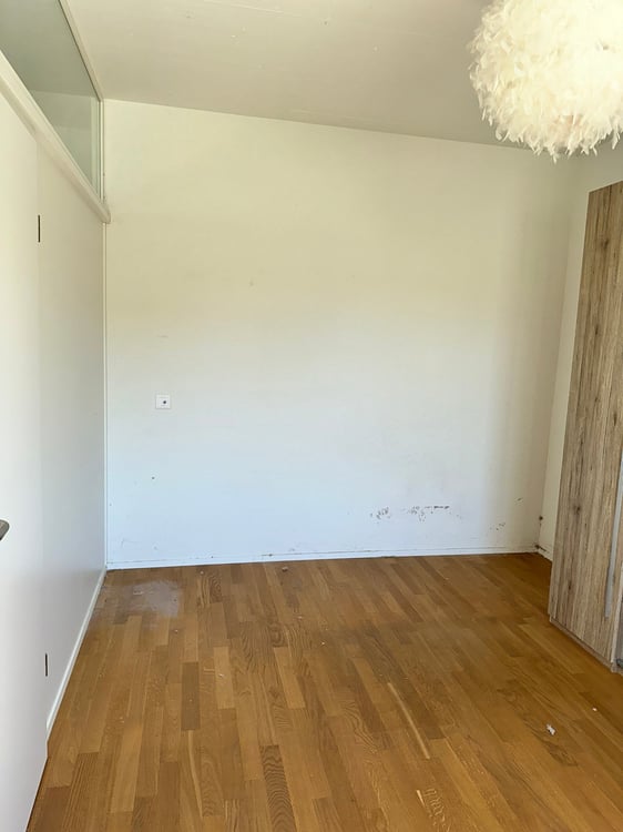 moderne 2-Zimmer-Wohnung mit gedecktem Sitzplatz in der alten Käserei, Detligen 10