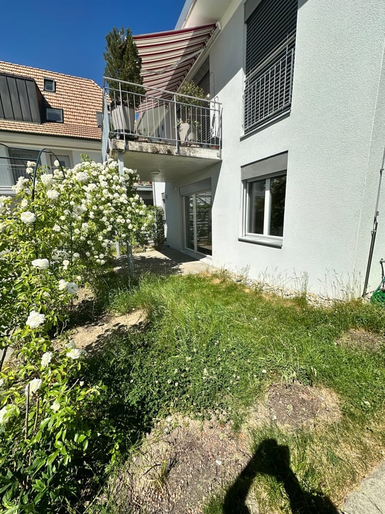 moderne 2-Zimmer-Wohnung mit gedecktem Sitzplatz in der alten Käserei, Detligen 4
